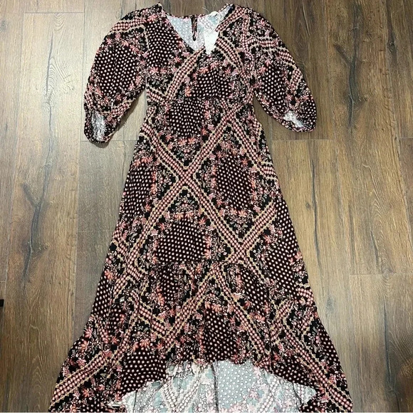 🆕 Hem & Thread high low dress SZ LG - Picture 1 of 5